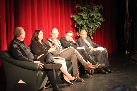 Panelists discussed what can be done to prevent violence and what are the connections to mental health disorders. Photo: Paulina Rojas/Coachella Unincorporated